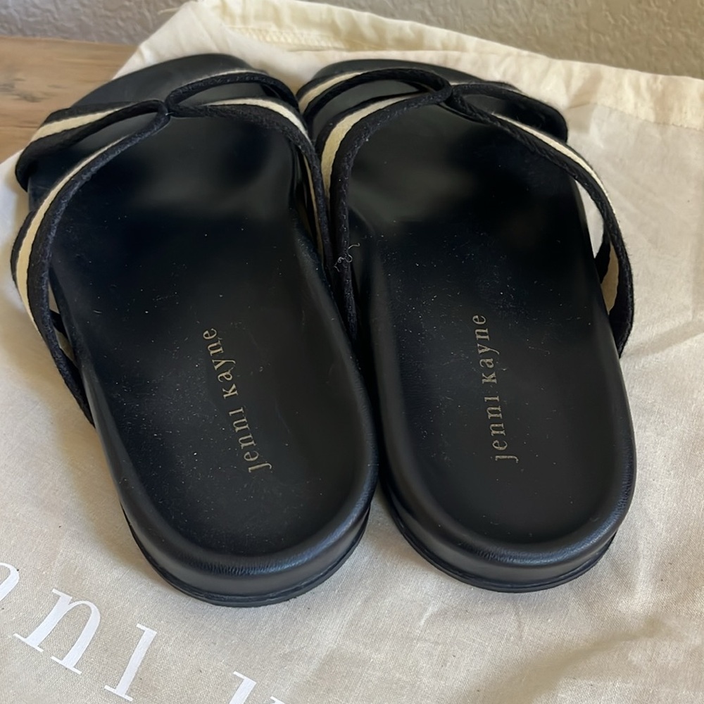 Jenni Kayne Black and Cream Criss-Cross Sandals - Picture 8 of 12